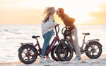 Heybike-Ranger-S-high-performance-folding-ebike-couple-on-beach-kissing