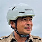xnito-e-bike-helmet-lightning-man-front-view